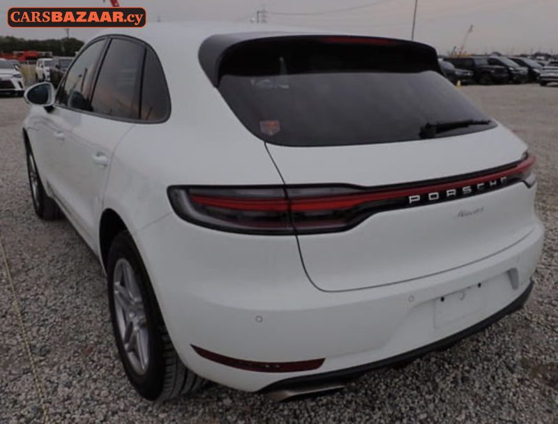 Porsche MACAN - photo 2
