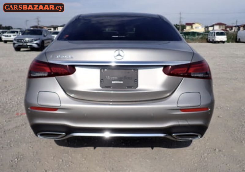 Mercedes-Benz E350 AMG Line - photo 3