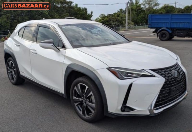 Lexus UX250H  - photo 4