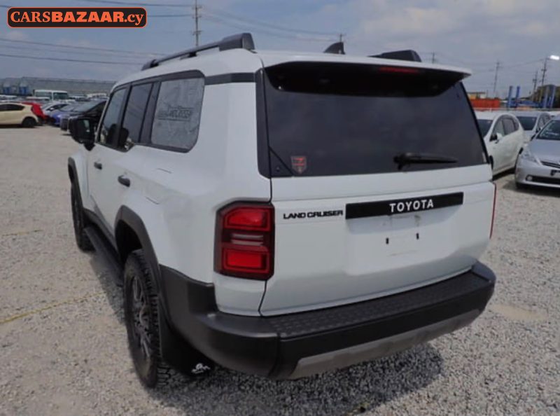 Toyota LAND CRUISER VX - photo 7
