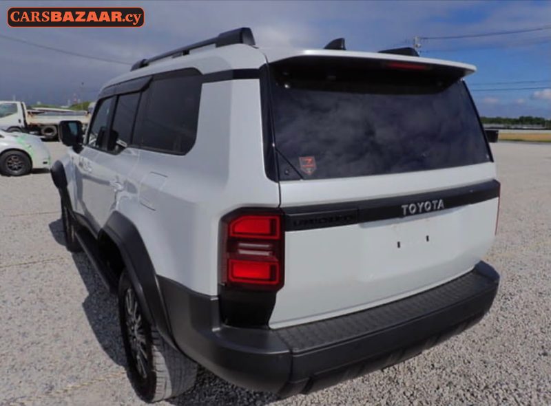 Toyota LAND CRUISER VX - photo 2