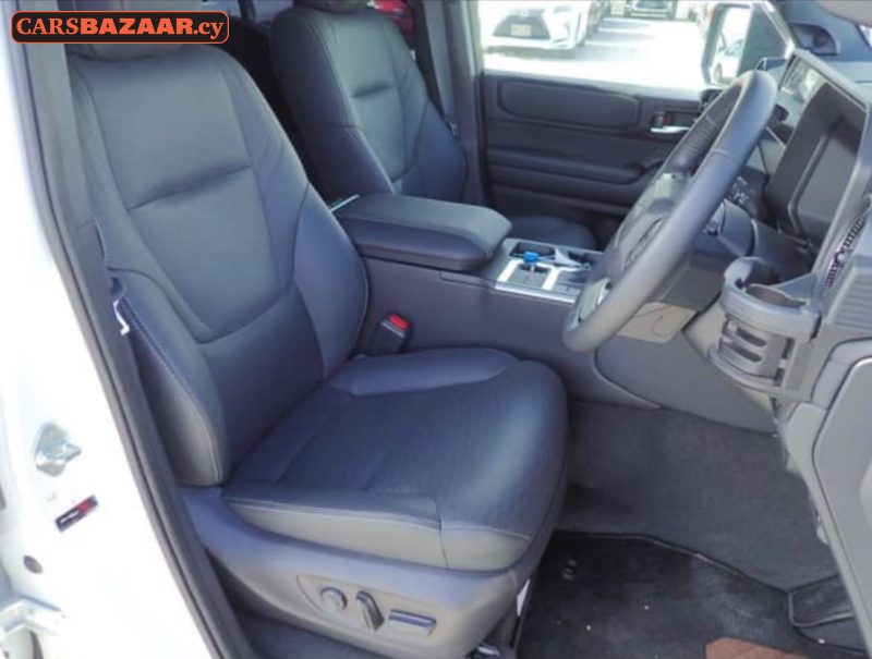 Toyota LAND CRUISER VX - photo 3