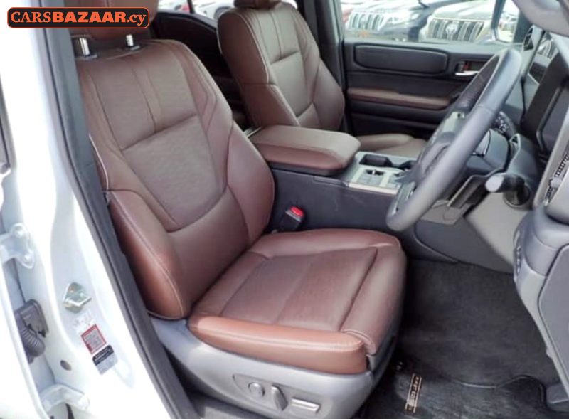 Toyota LAND CRUISER ZX  - photo 3