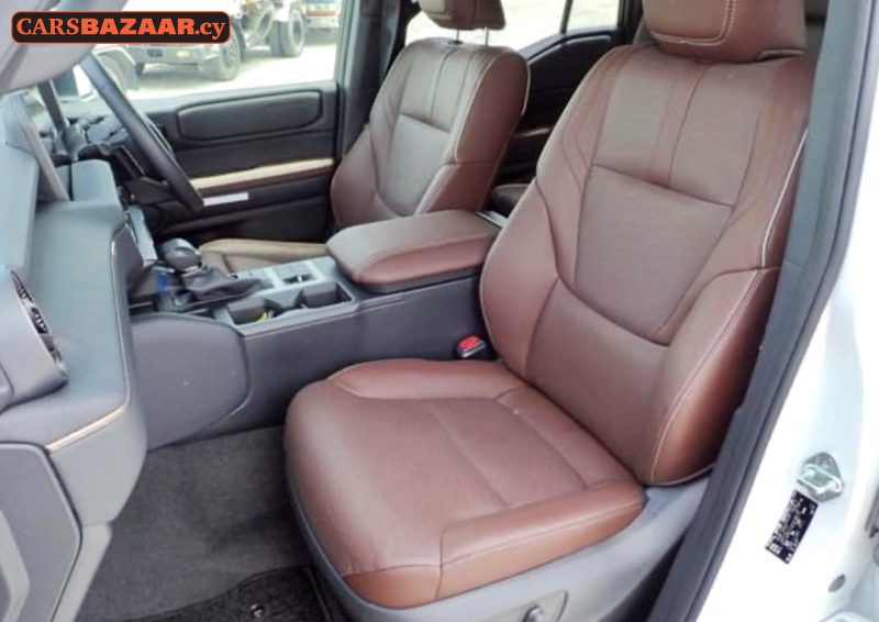 Toyota LAND CRUISER ZX  - photo 5