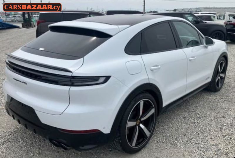 Porsche Cayenne GTS  - photo 8